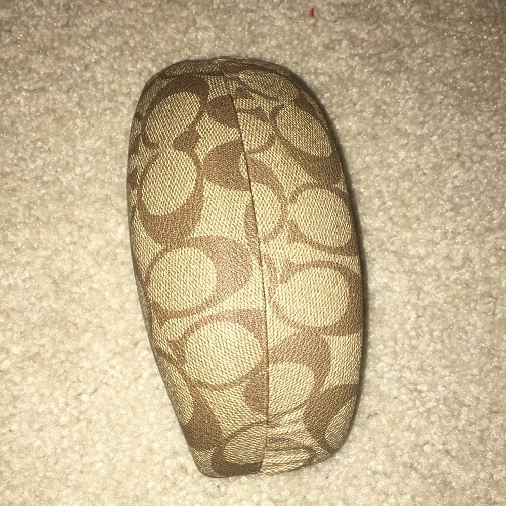 Coach sunglasses case